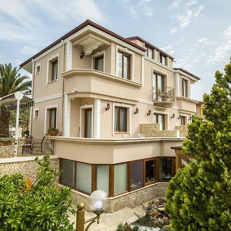 Cunda Oezerbey Konagi (Adults Only) Hotel ไอวาลิค ภายนอก รูปภาพ