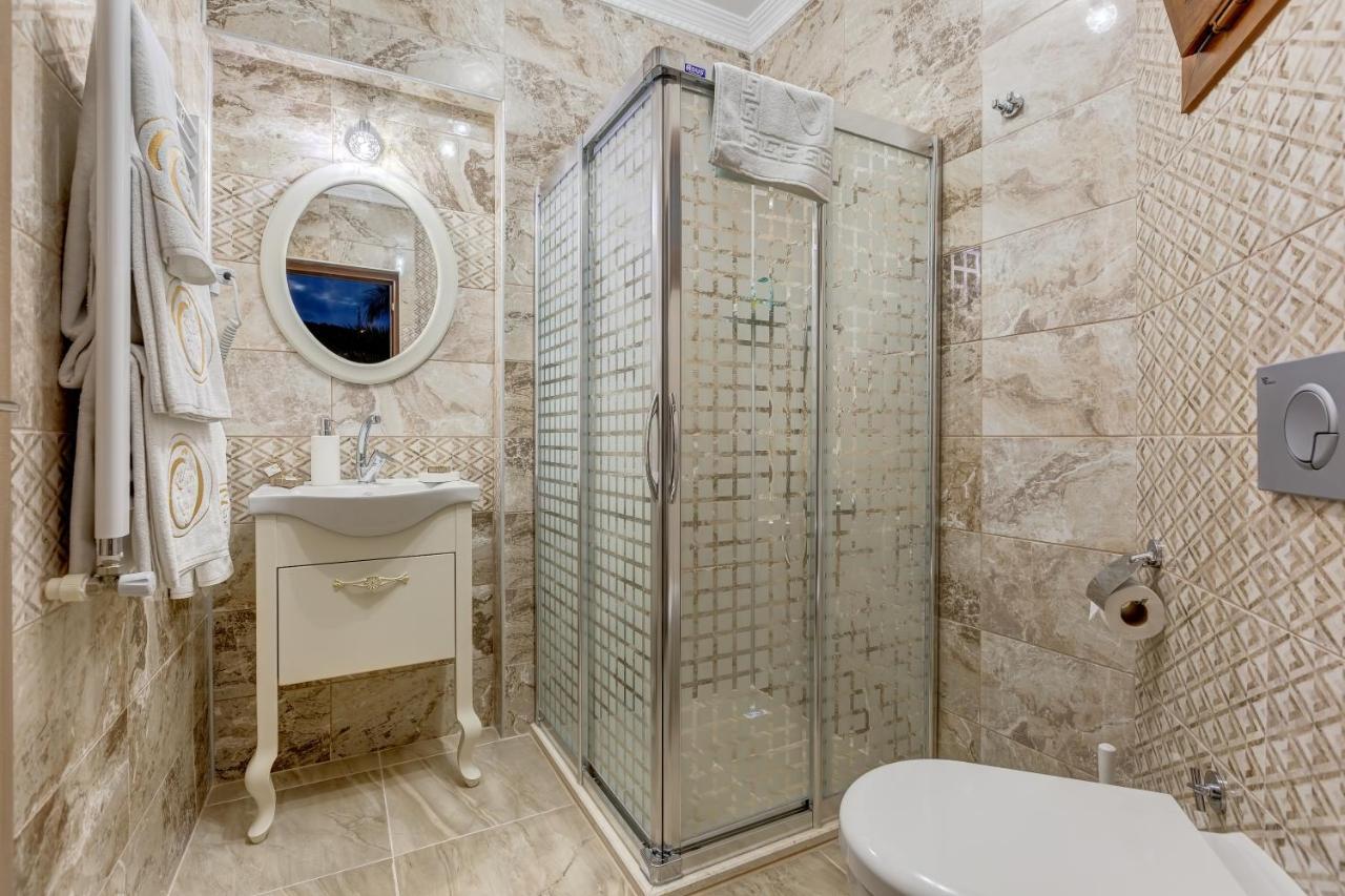 Cunda Oezerbey Konagi (Adults Only) Hotel ไอวาลิค ภายนอก รูปภาพ