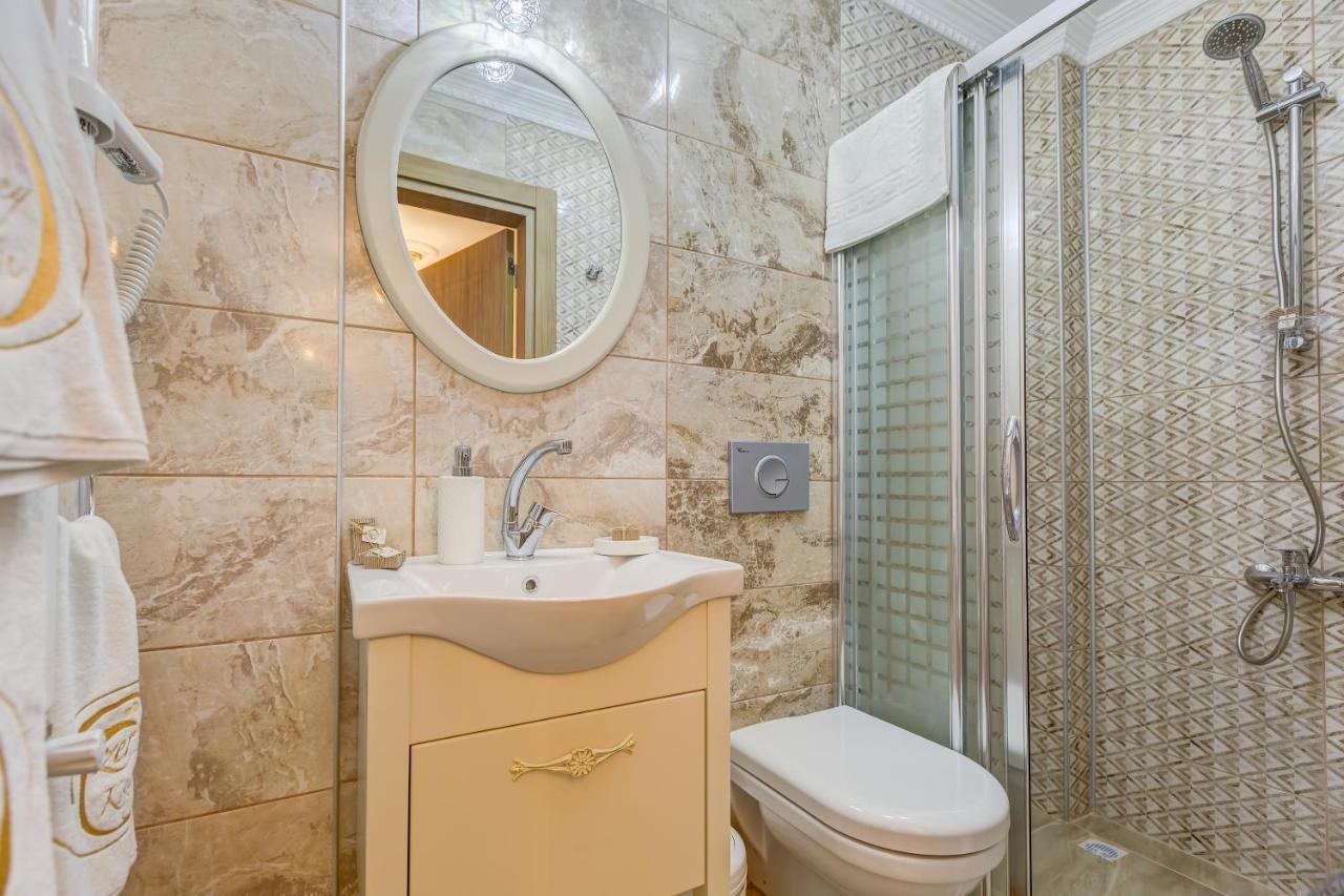 Cunda Oezerbey Konagi (Adults Only) Hotel ไอวาลิค ภายนอก รูปภาพ